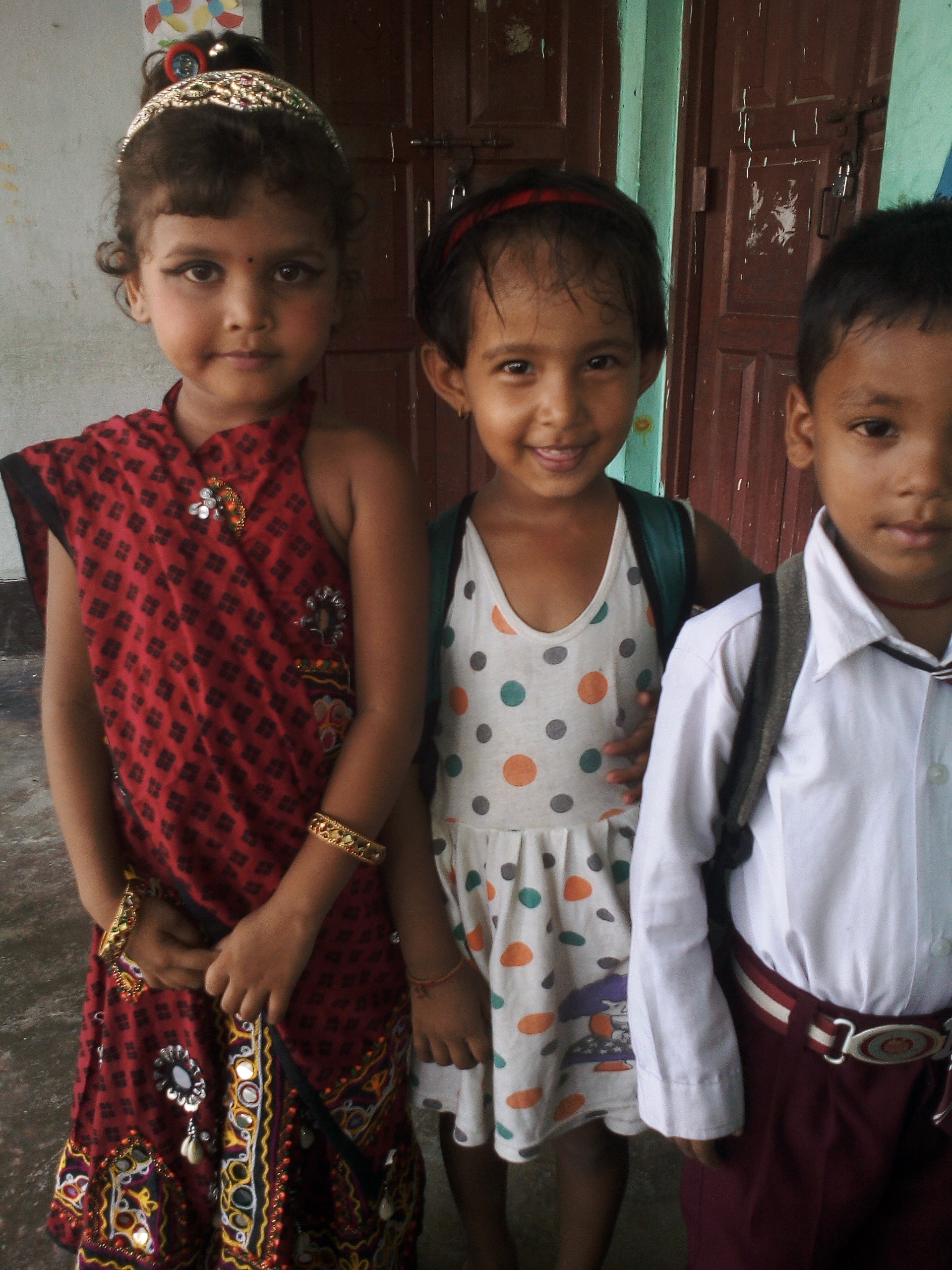 manjari with her friends.